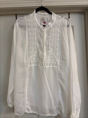 Johnny Was White Embroidered Peasant Blouse